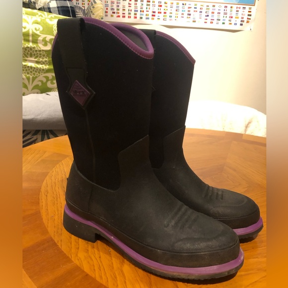 Muck Boots Sz 6 - Picture 2 of 9